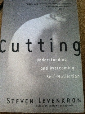 Cutting: Understanding And Overcoming Self-Mutilation - Steven Levenkron book collectible [Barcode 9780393319385] - Main Image 1