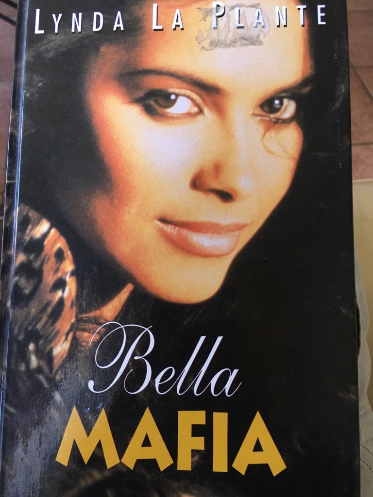 Makeshift Metropolis: Ideas About Cities