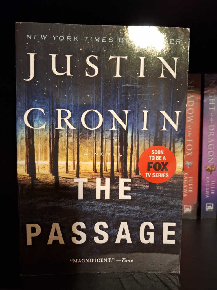 The Passage - Justin Cronin (Ballantine Books - Hardcover) book collectible [Barcode 9780345504975] - Main Image 3