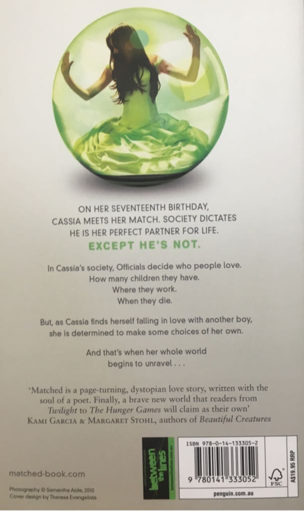 Matched - Ally Condie (Razorbill - Paperback) book collectible [Barcode 9780141333052] - Main Image 2