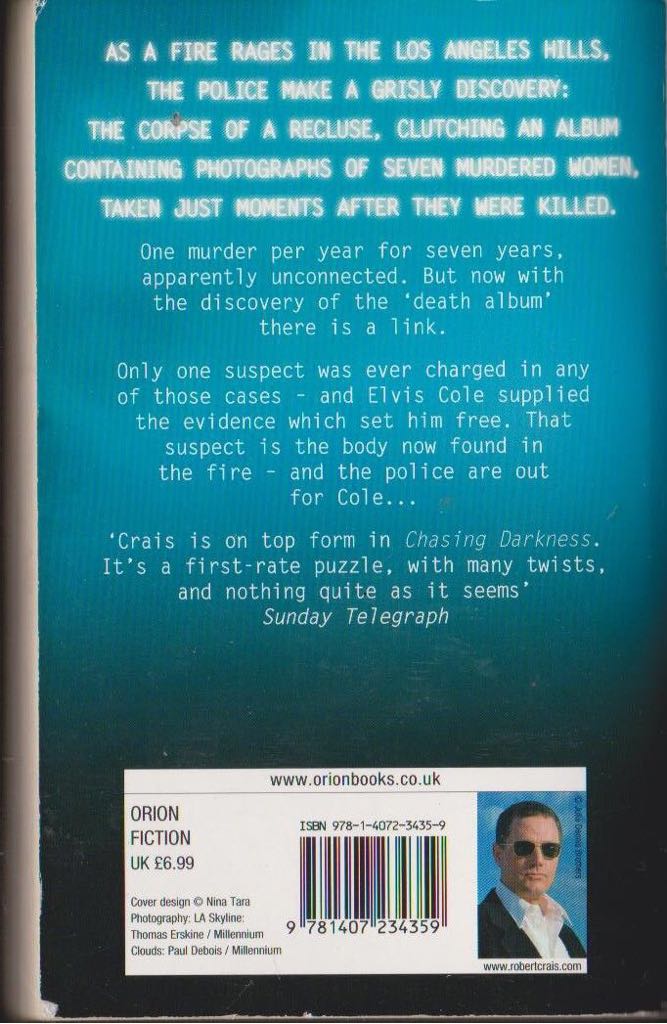 Chasing Darkness  book collectible [Barcode 9781407234359] - Main Image 2