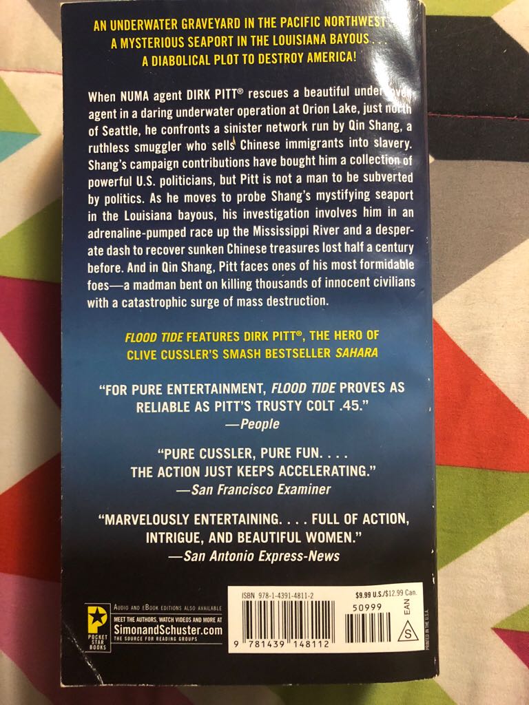 Flood Tide - Clive Cussler (Pocket Star Books - Paperback) book collectible [Barcode 9781439148112] - Main Image 2