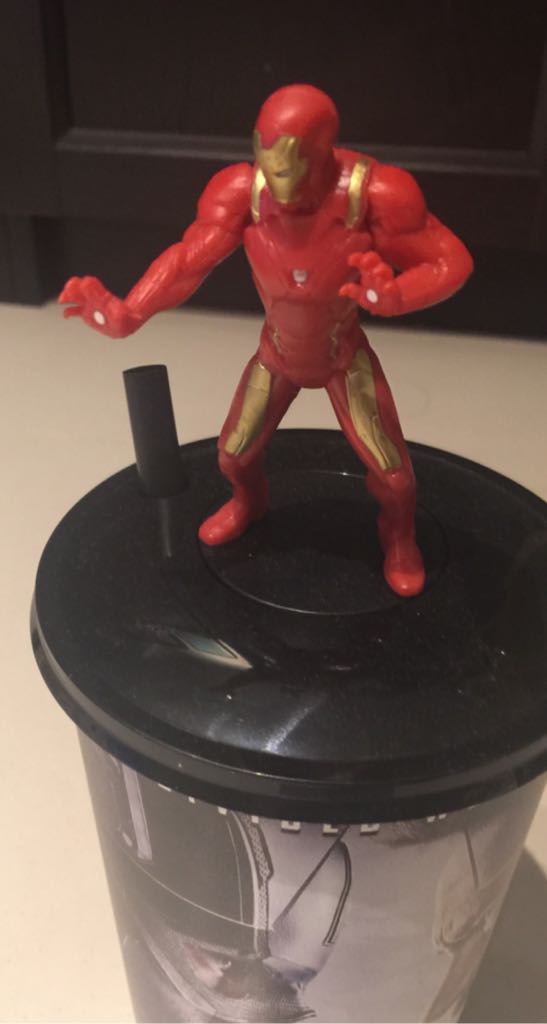 Ironman  (Captin America - Civil War) book collectible - Main Image 2