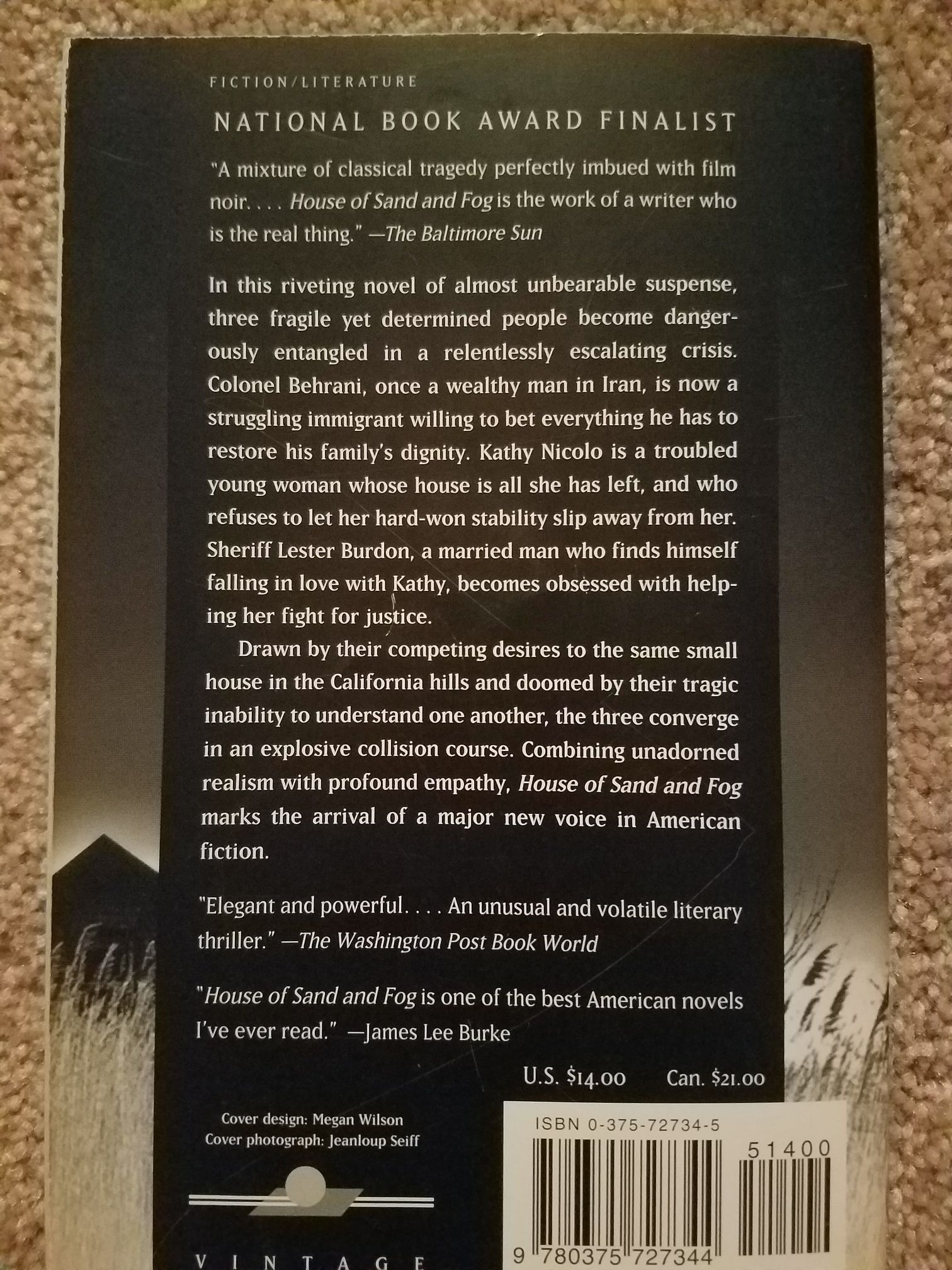 House of Sand and Fog - Andre Dubus III (Vintage Books - Trade Paperback) book collectible [Barcode 9780375727344] - Main Image 2