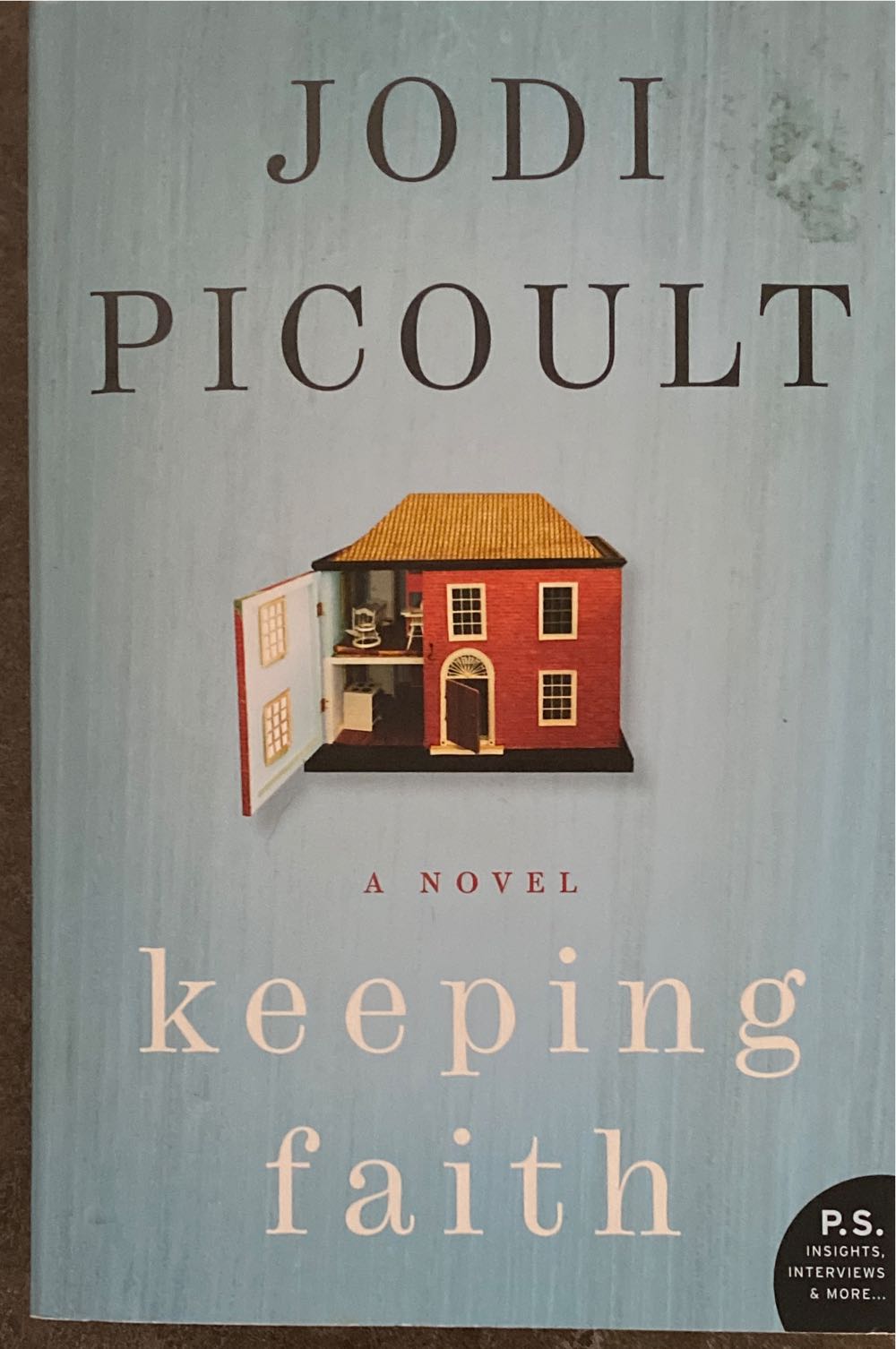 Keeping Faith - Jodi Picoult (Harper Perennial - Trade Paperback) book collectible [Barcode 9780060878061] - Main Image 2