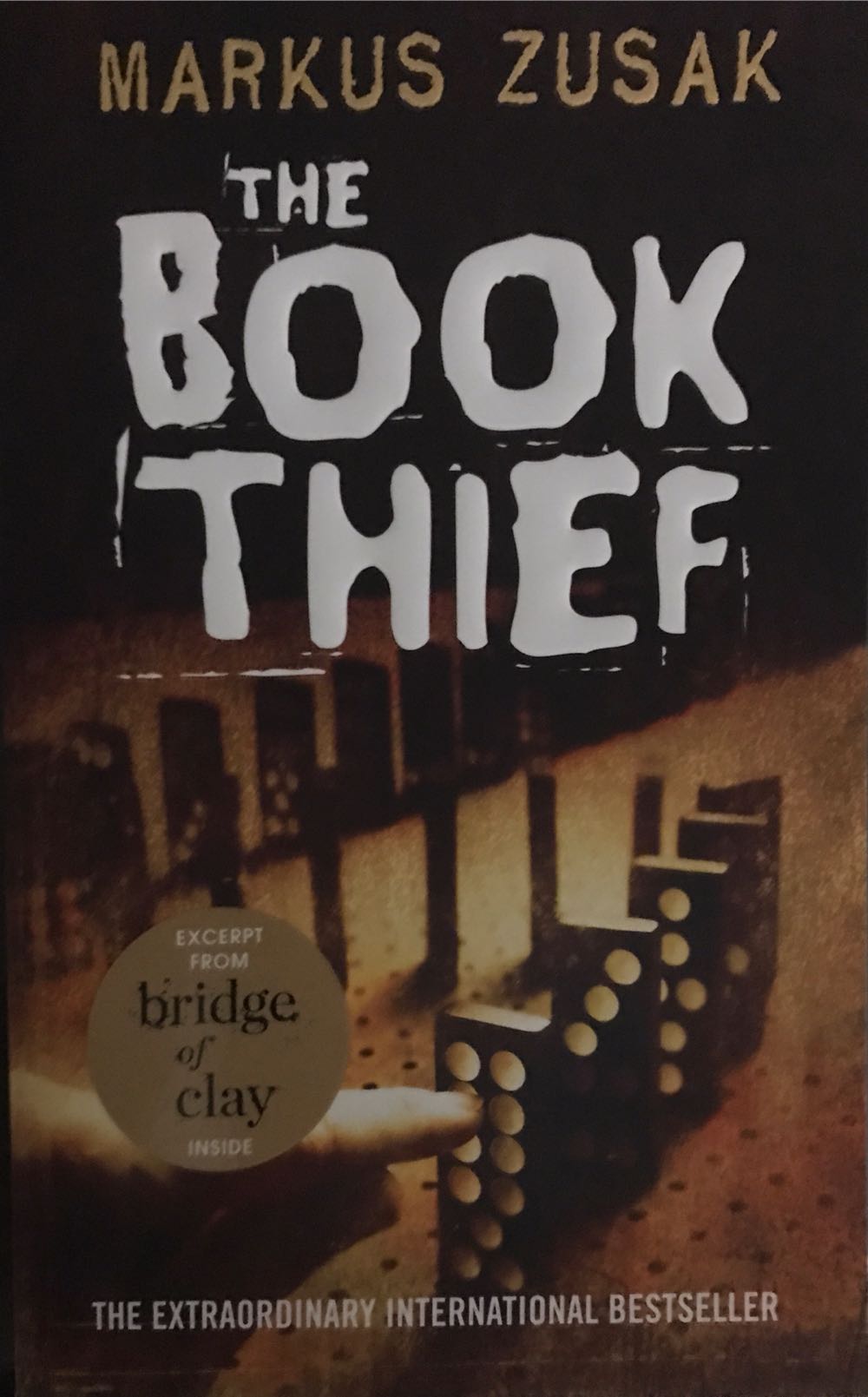 The Book Thief - Markus Zusak (Alfred A. Knopf Books for Young Readers - Hardcover) book collectible [Barcode 9781101934180] - Main Image 2