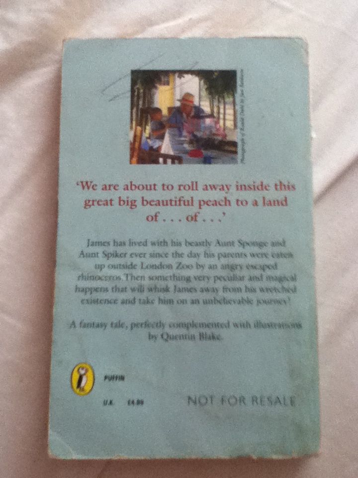 James And The Giant Peach - Roald Dahl (Penguin Group - Paperback) book collectible - Main Image 2