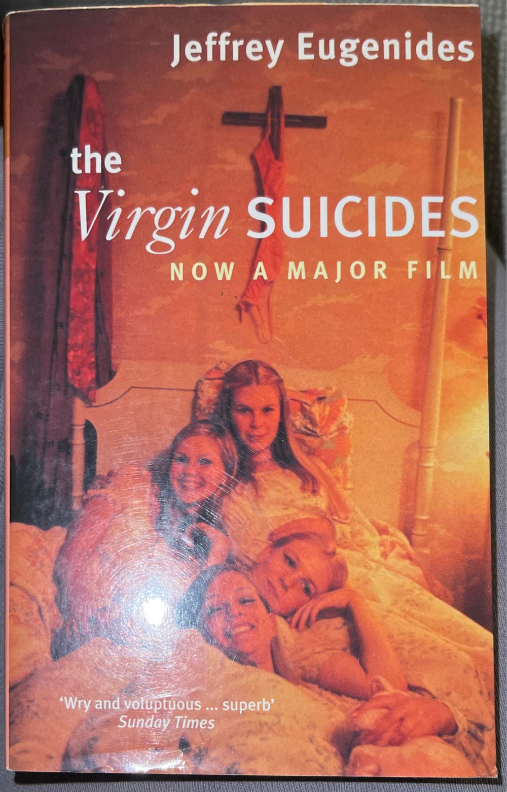 The Virgin Suicides - Jeffrey Eugenides (- Paperback) book collectible [Barcode 9780349105437] - Main Image 2