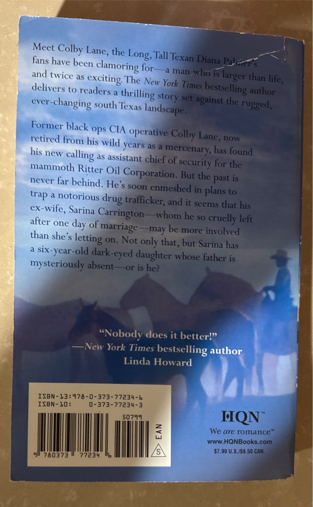 Outsider - Diana Palmer (HQN - Paperback) book collectible [Barcode 9780373772346] - Main Image 2