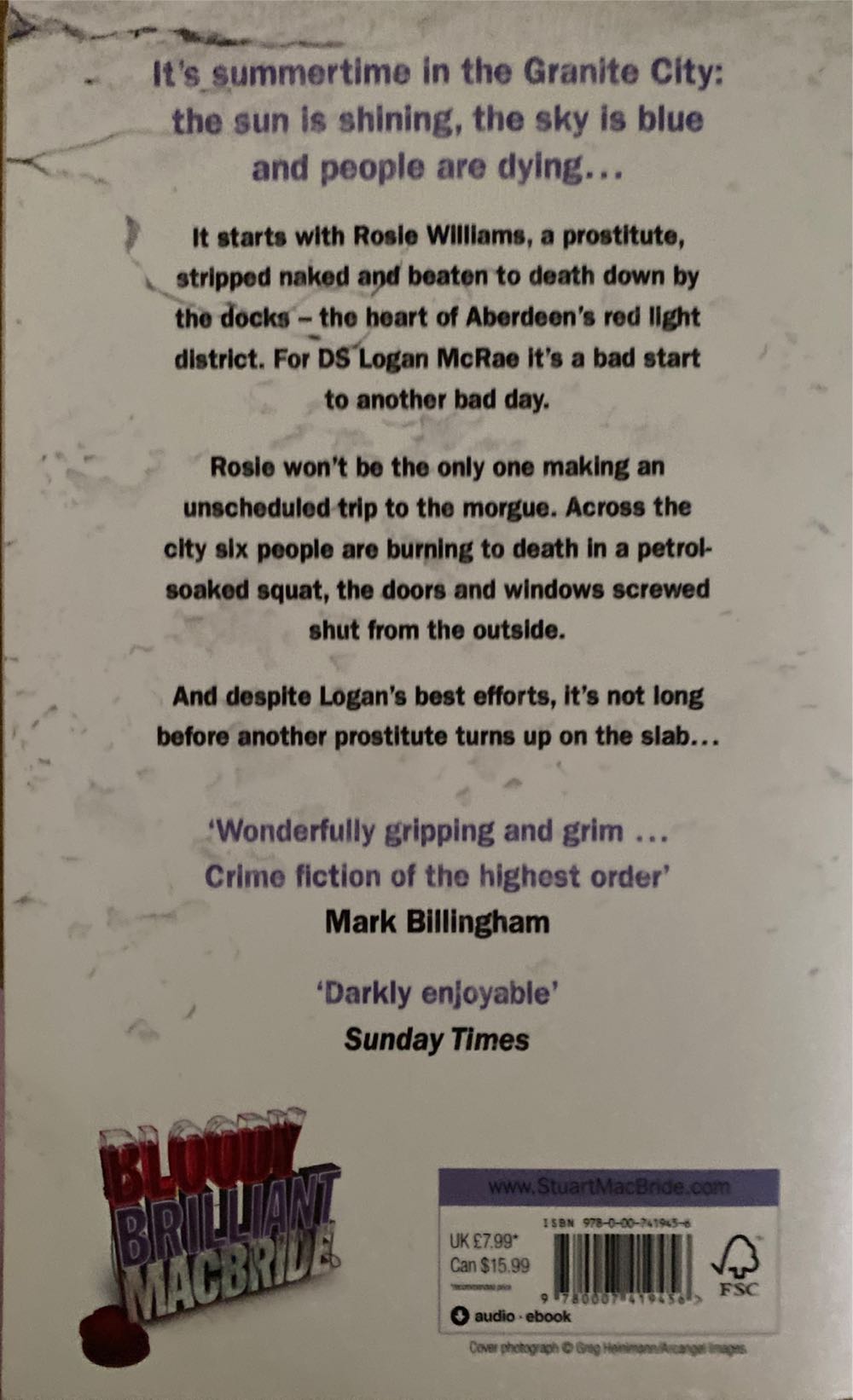 Dying Light - Stuart MacBride (Harper Collins - Paperback) book collectible [Barcode 9780007419456] - Main Image 2