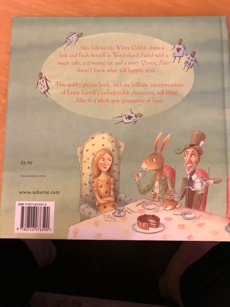 Alice in Wonderland - NA book collectible [Barcode 9780746076590] - Main Image 2