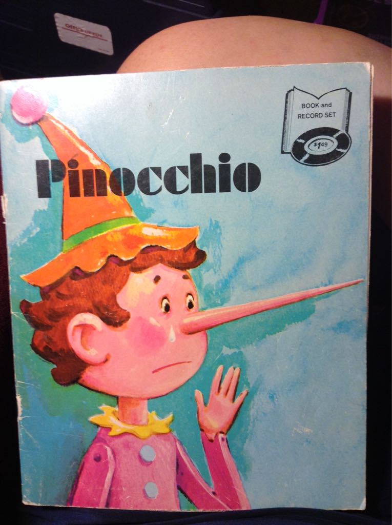 Pinocchio book collectible - Main Image 1