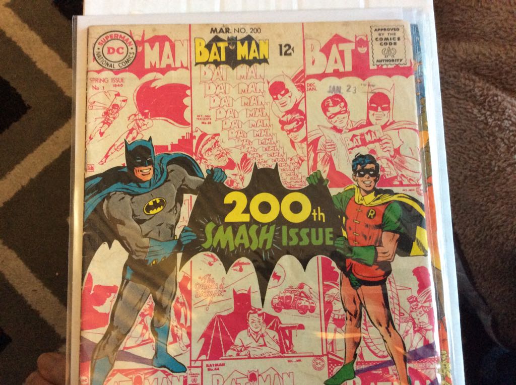 Batman  book collectible - Main Image 2