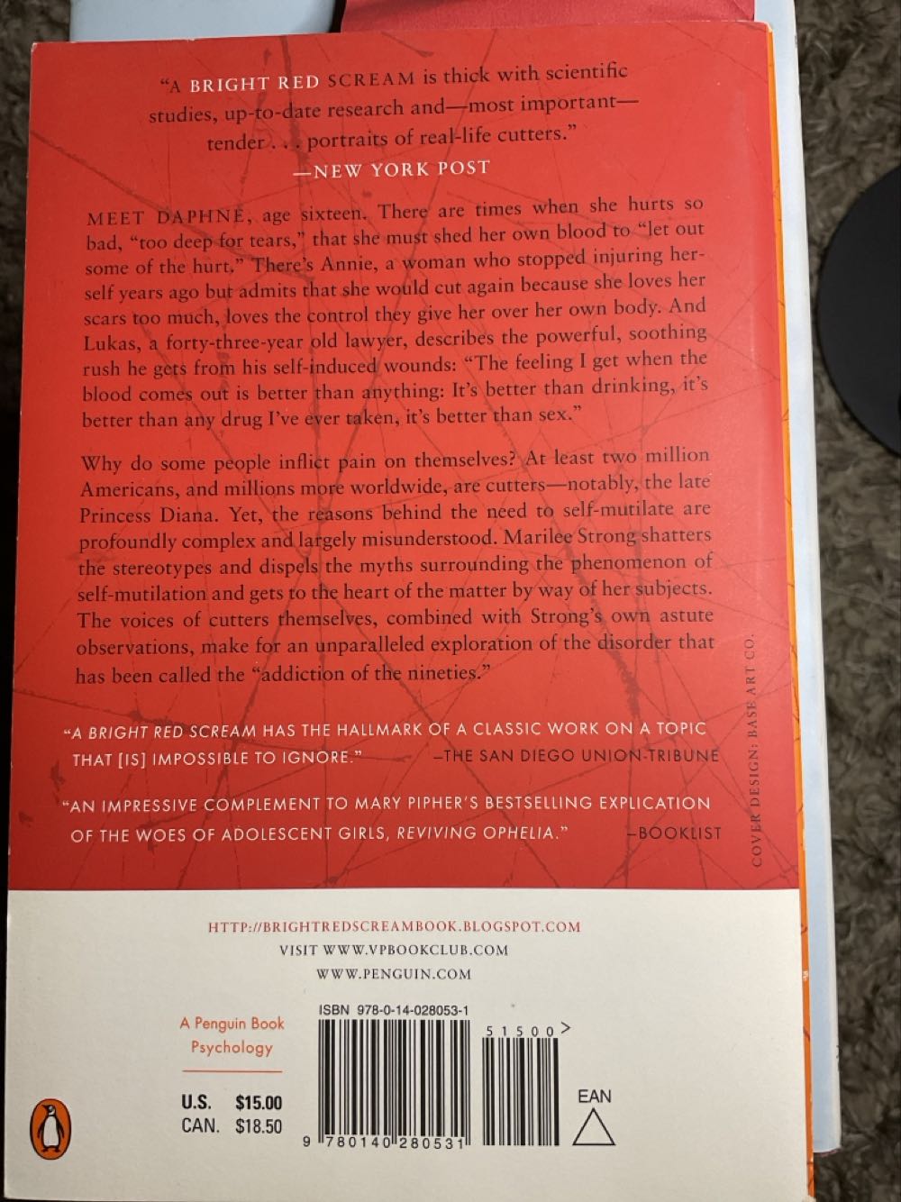 Bright Red Scream, A - Marilee Strong (- Paperback) book collectible [Barcode 9780140280531] - Main Image 2