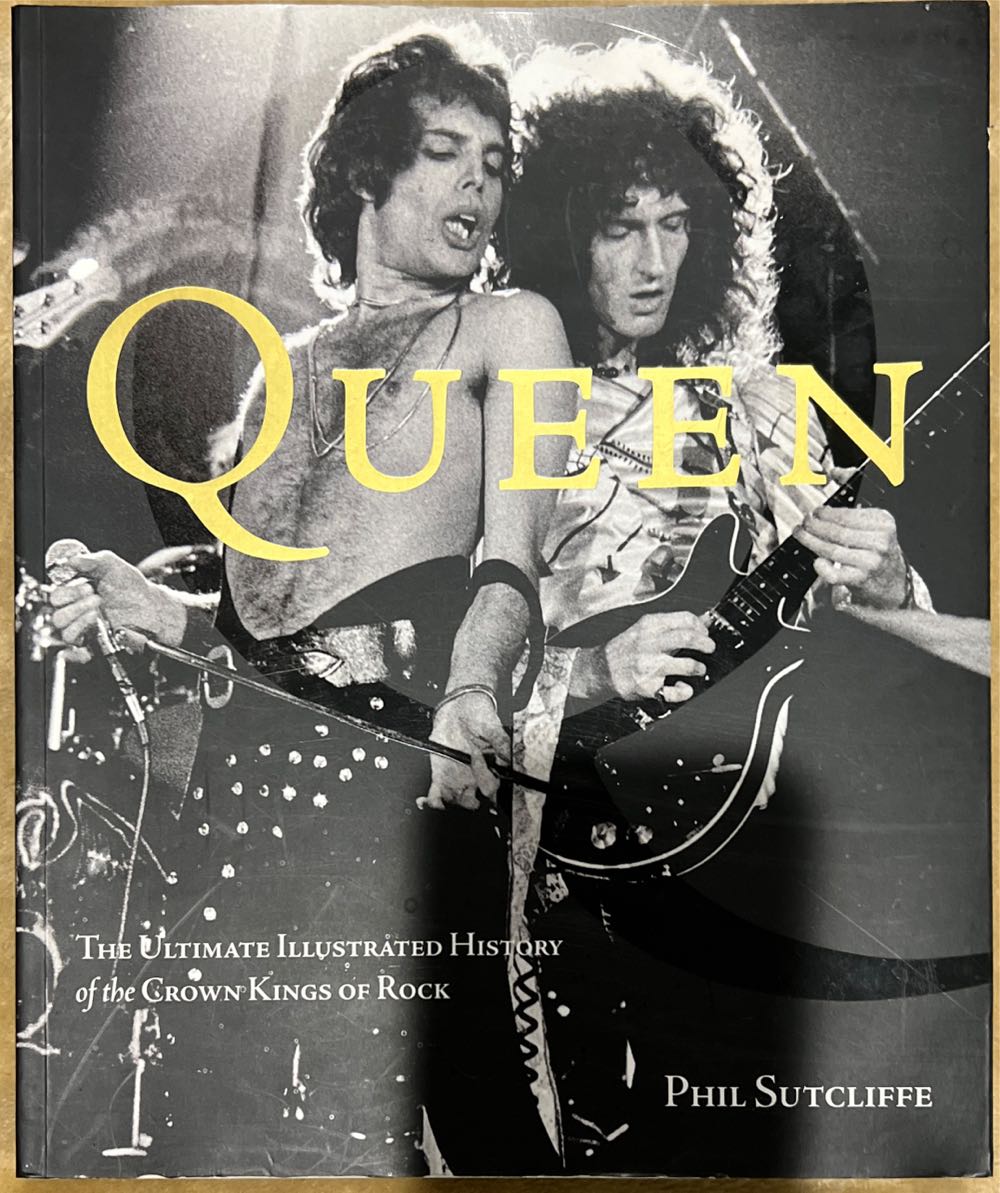 Queen - Phil Sutcliffe (Voyageur Press (MN)) book collectible [Barcode 9780760340103] - Main Image 2