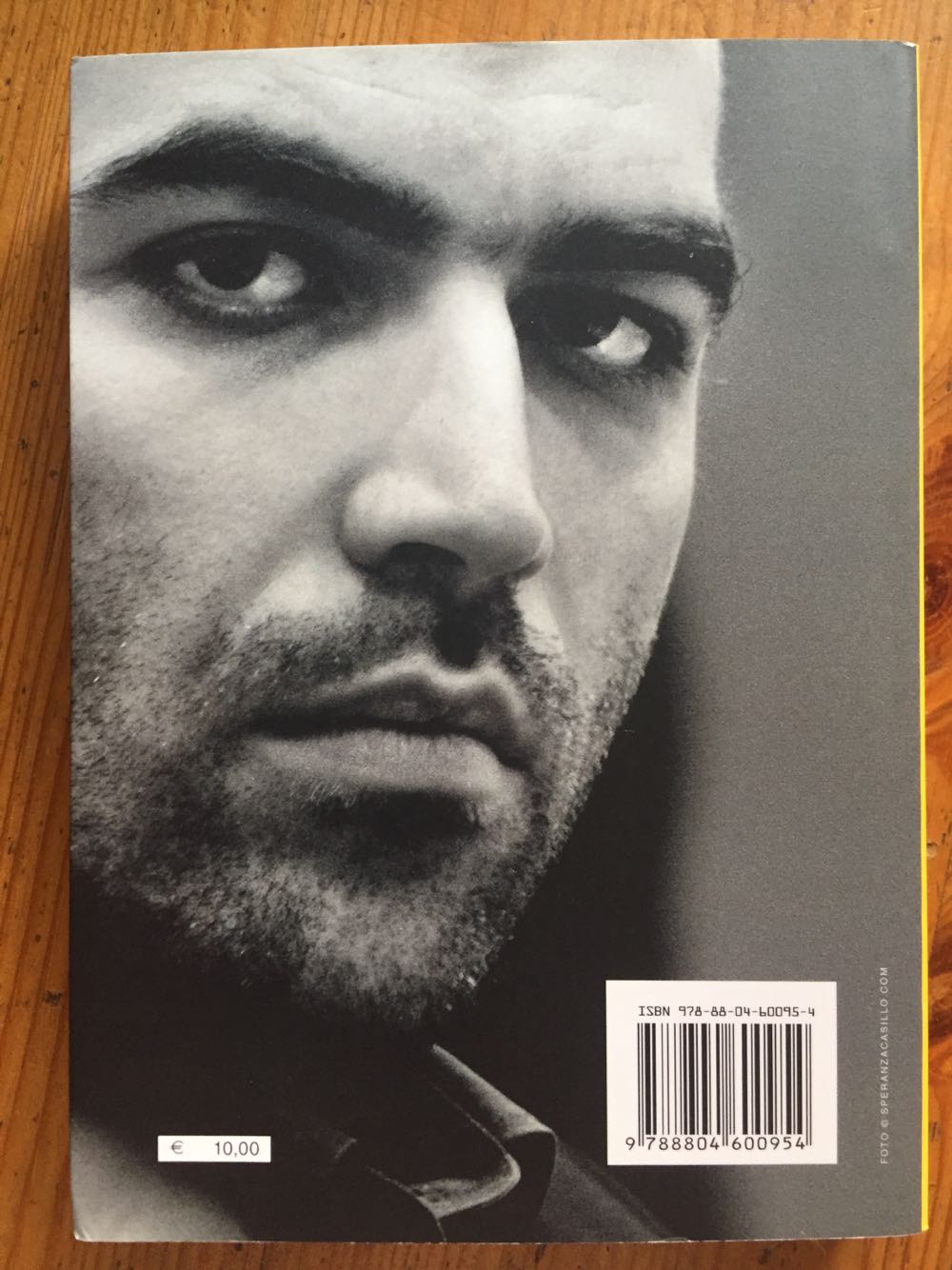 La bellezza e linferno. Scritti 2004-2009 - Avi (Oscar Mondadori) book collectible [Barcode 9788804600954] - Main Image 2