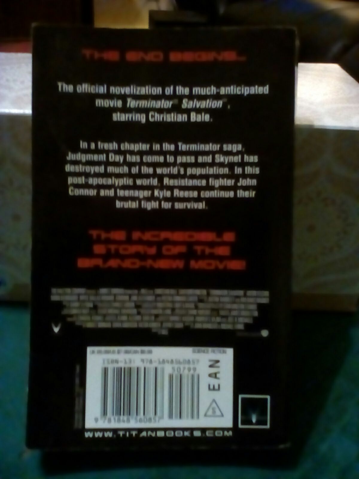 Terminator [4]: Salvation - Alan Dean Foster (Titan Books - Paperback) book collectible [Barcode 9781848560857] - Main Image 2