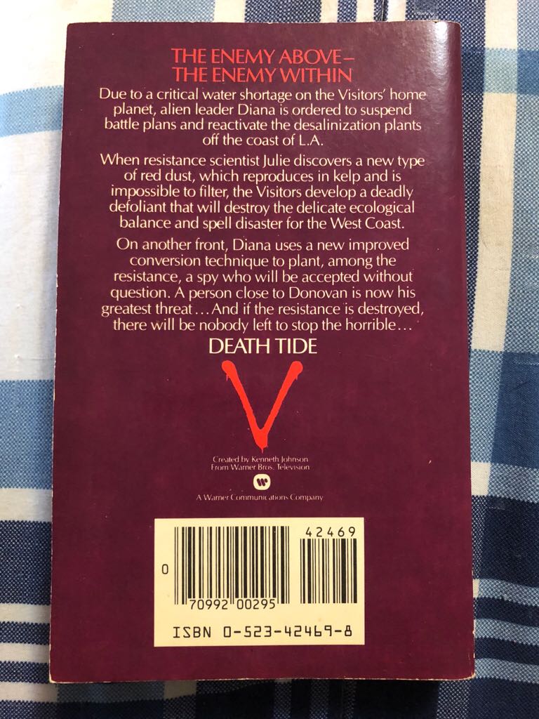 V 10: Death Tide - V (Pinnacle - Paperback) book collectible [Barcode 9780523424699] - Main Image 2
