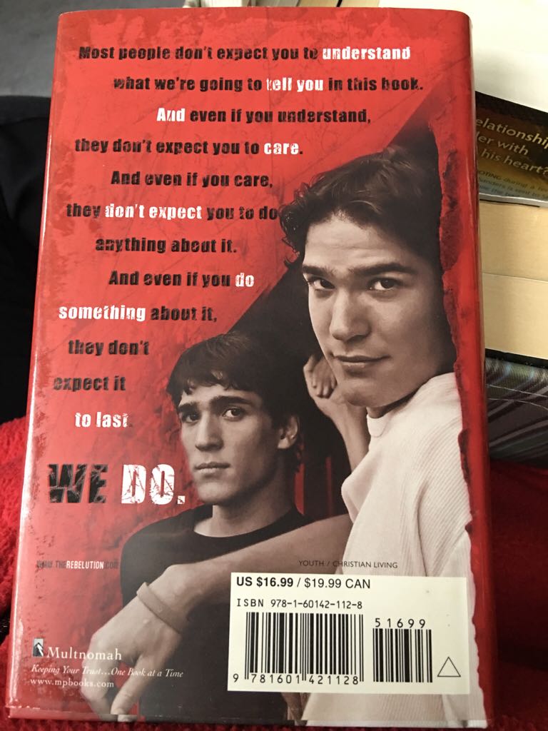 Do Hard Things - Brett Harris (Multhnomah Books - Hardcover) book collectible [Barcode 9781601421128] - Main Image 2