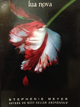 Scrapbooking Family Heritage/Produced Exclusively for Leisure Arts