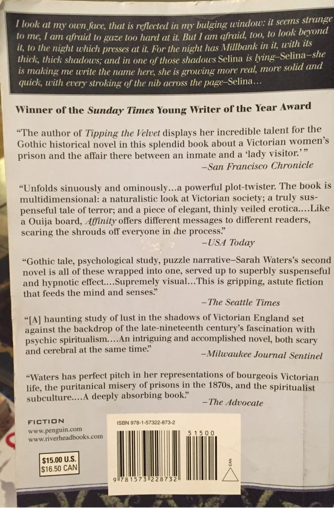 Affinity - Sarah Waters (Riverhead Books (2002), Edition: Reprint, 368 pages - Paperback) book collectible [Barcode 9781573228732] - Main Image 2