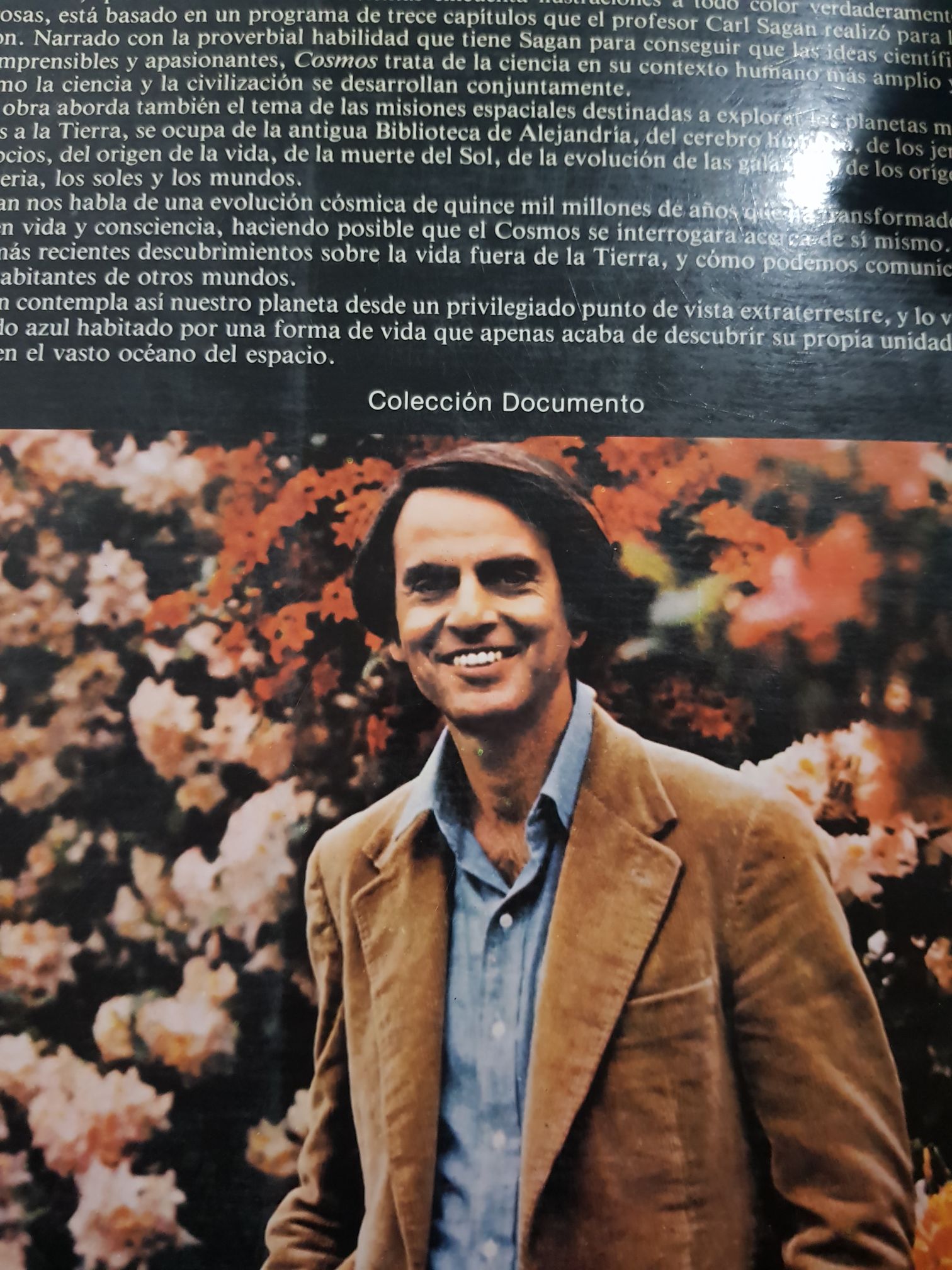 Cosmos - Carl Sagan (Planeta Publishing Corporation - Hardcover) book collectible [Barcode 9788432036262] - Main Image 2