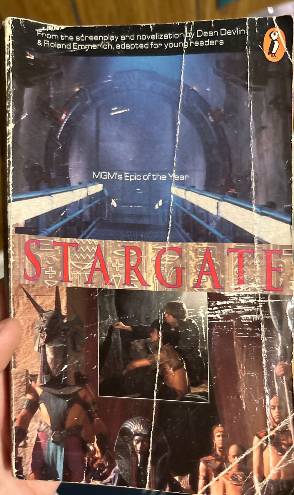 Stargate - Roland Emmerich Dean Devlin (Puffin Book) book collectible [Barcode 9780140375404] - Main Image 2