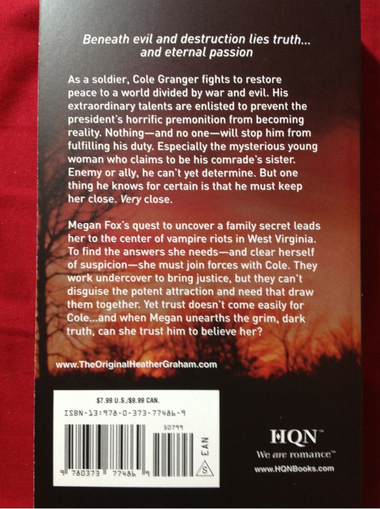 Night Of The Vampires - Heather Graham (HQN - Paperback) book collectible - Main Image 2