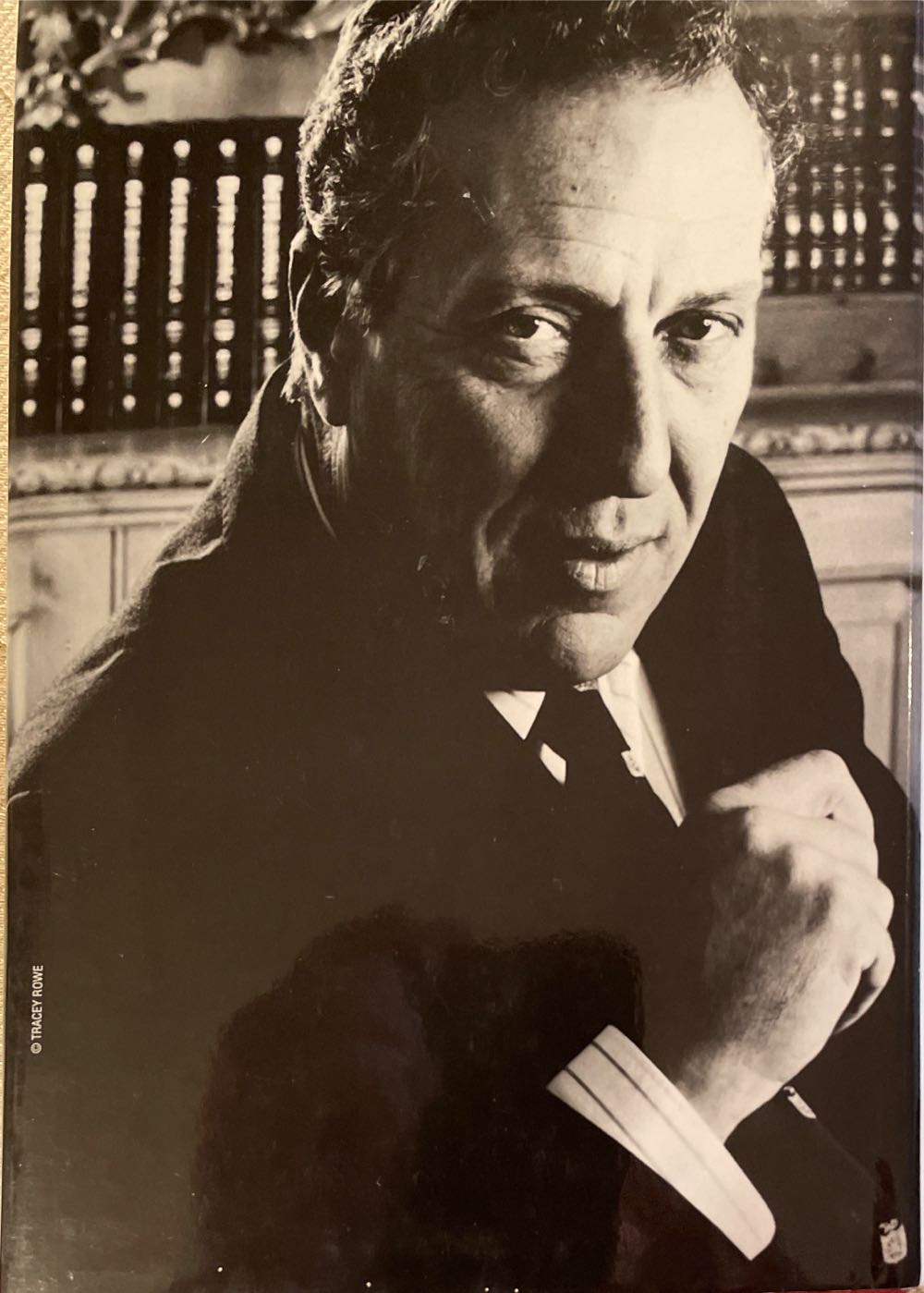 The Fist Of God - Frederick Forsyth (Bantam - Hardcover) book collectible [Barcode 9780553091267] - Main Image 2