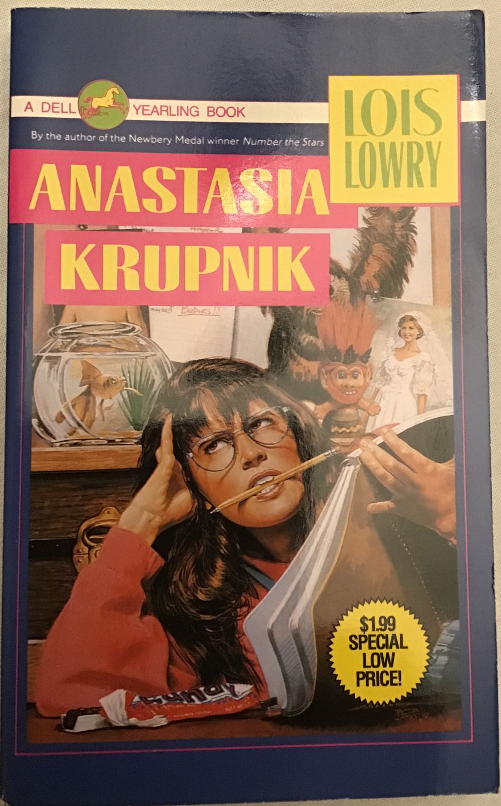 Anastasia Krupnik - Lois Lowry (A Dell Yearling Book - Paperback) book collectible [Barcode 9780440219552] - Main Image 2