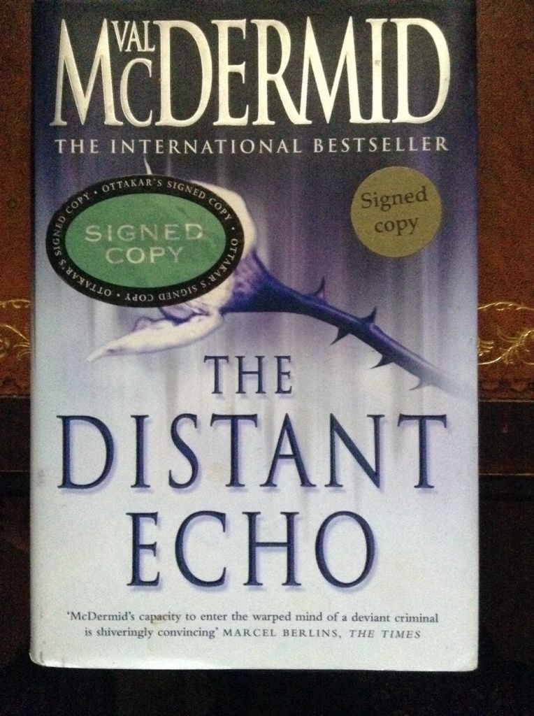 Black Plants : 75 Striking Choices For The Garden