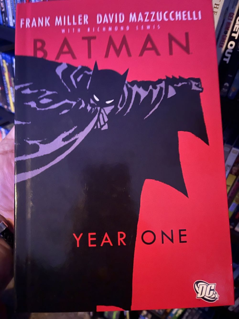 Batman: Year One - Frank Miller (DC Comics - Library Binding) book collectible [Barcode 9781417776351] - Main Image 2