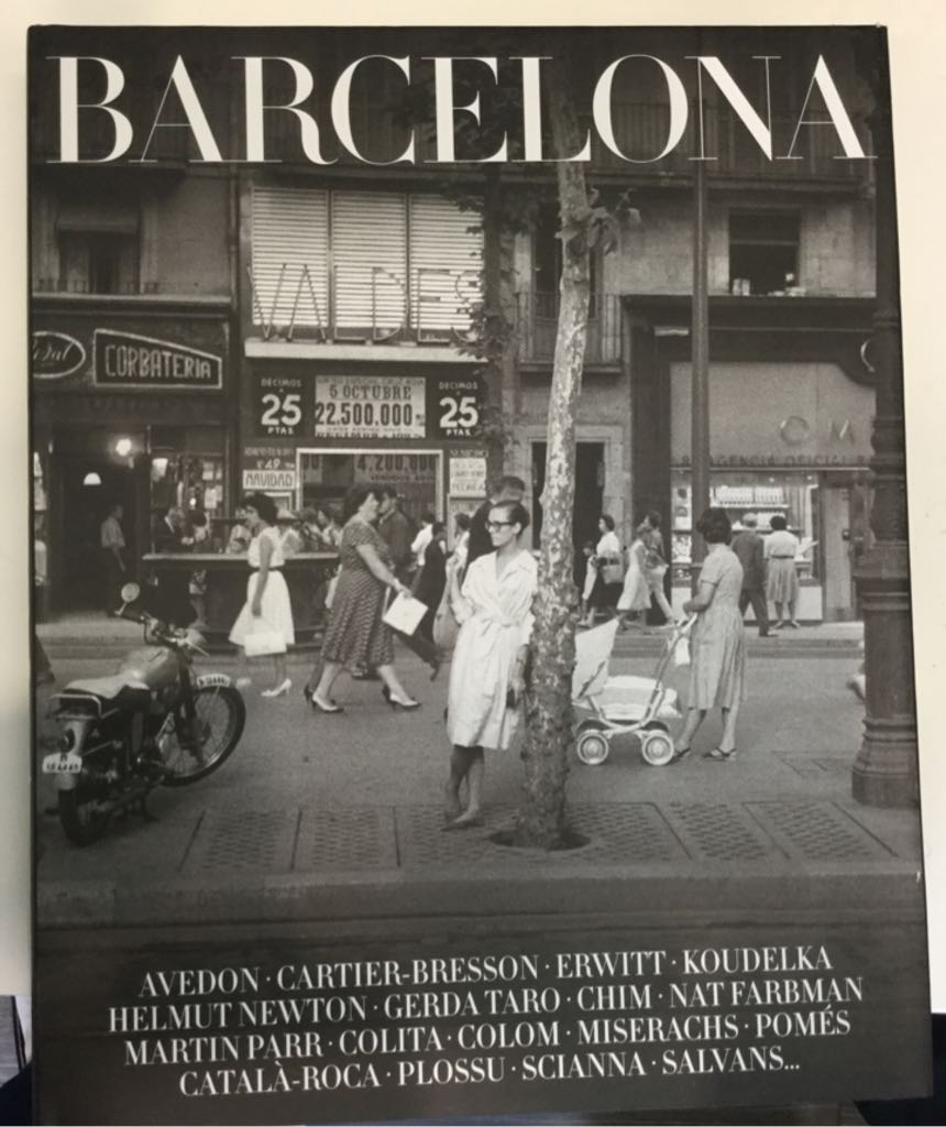 Barcelona - Sascha Borree book collectible [Barcode 9788415691679] - Main Image 1