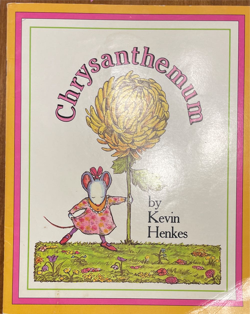 Chrysanthemum - Kevin Henkes (Mulberry Books - Paperback) book collectible [Barcode 9780440848127] - Main Image 2