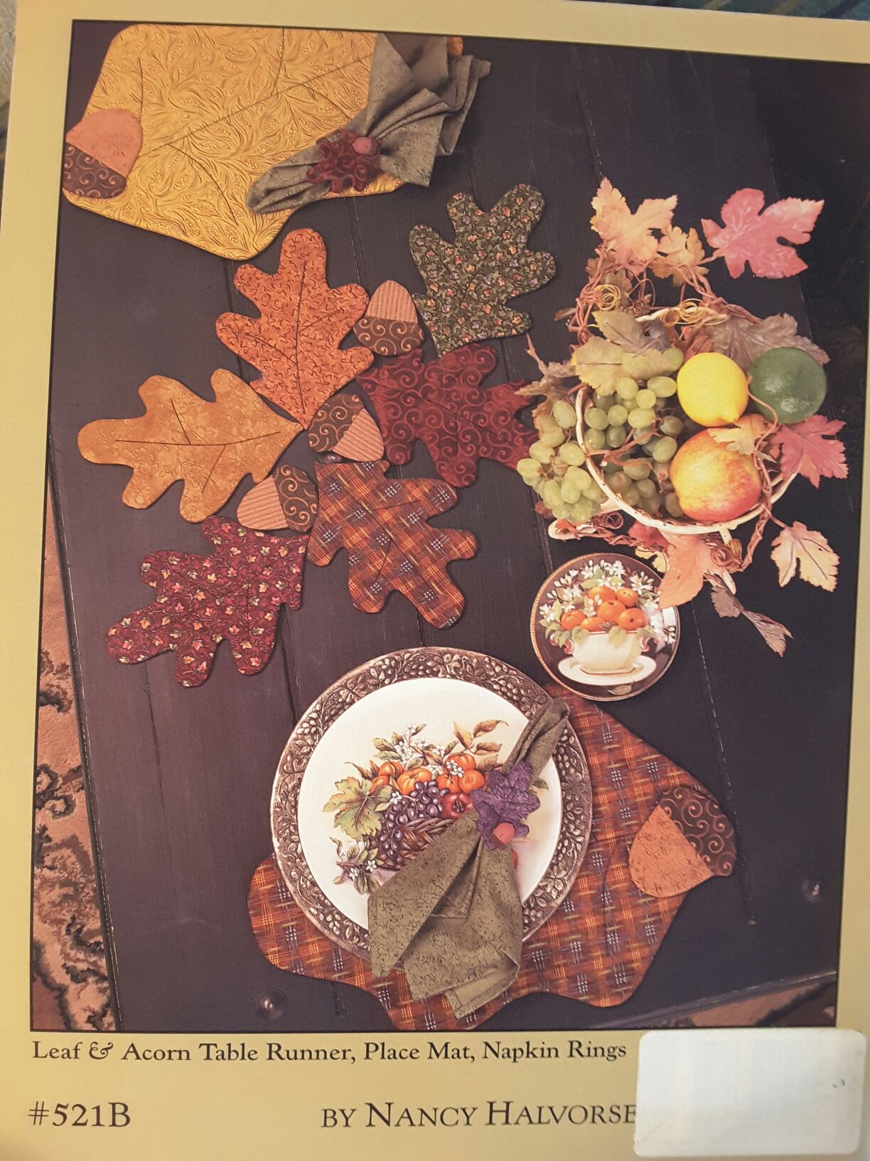 Easy Does It for Autumn - Halvorsen, Nancy (Art-to-Heart - Paperback) book collectible - Main Image 2