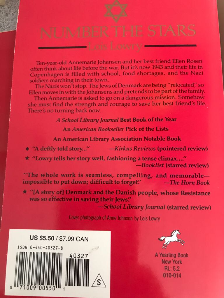 Number the Stars - Lois Lowry (Dell Publishing Co., Inc. - Paperback) book collectible [Barcode 9780440403272] - Main Image 2