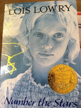 Number the Stars - Lois Lowry (Sandpiper - Paperback) book collectible [Barcode 9780547577098] - Main Image 1