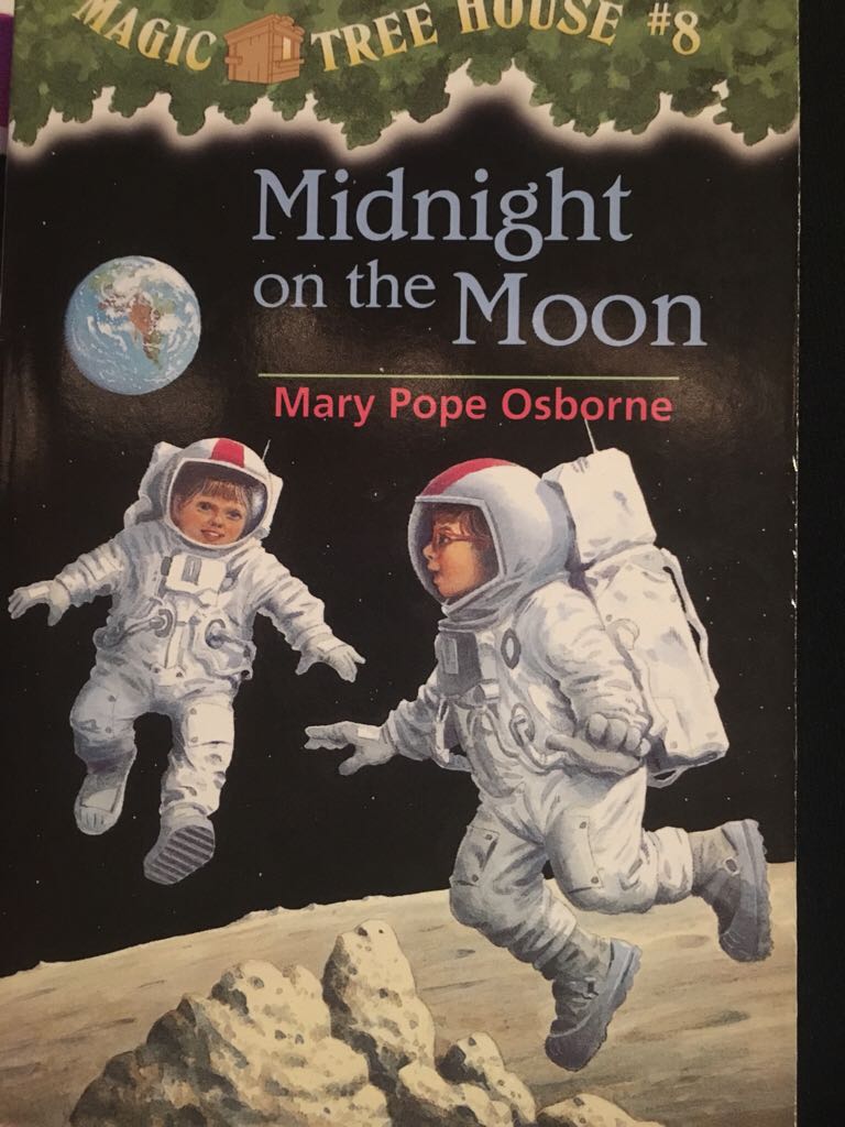 Magic Tree House #8 midnight On The Moon