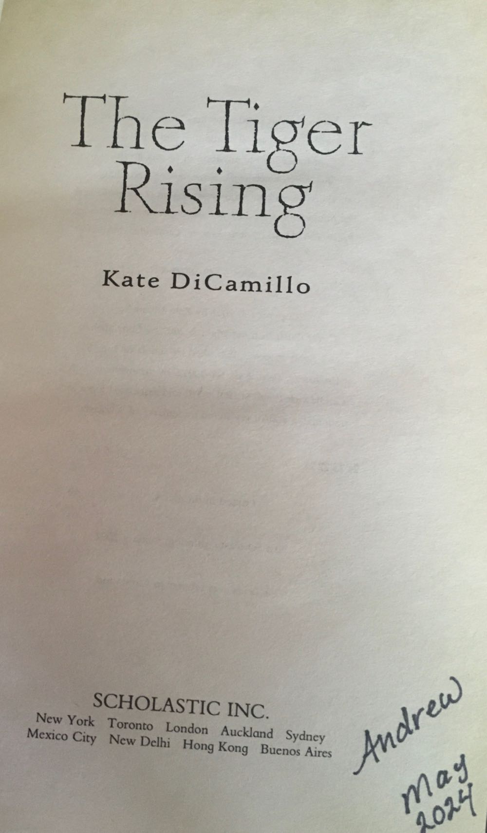 The Tiger Rising - Kate DiCamillo (Scholastic - Paperback) book collectible [Barcode 9780439389952] - Main Image 4