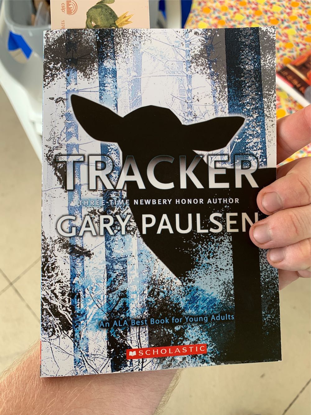 Tracker - Gary Paulsen (Scholastic - Paperback) book collectible [Barcode 9780590440981] - Main Image 3