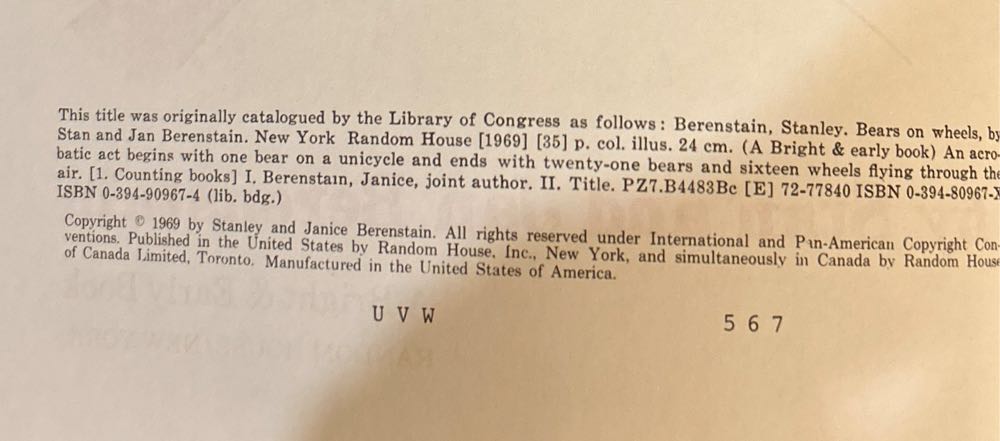 Bears On Wheels - Stan And Jan Berenstain (Harper Collins - Hardcover) book collectible [Barcode 9780001712898] - Main Image 4