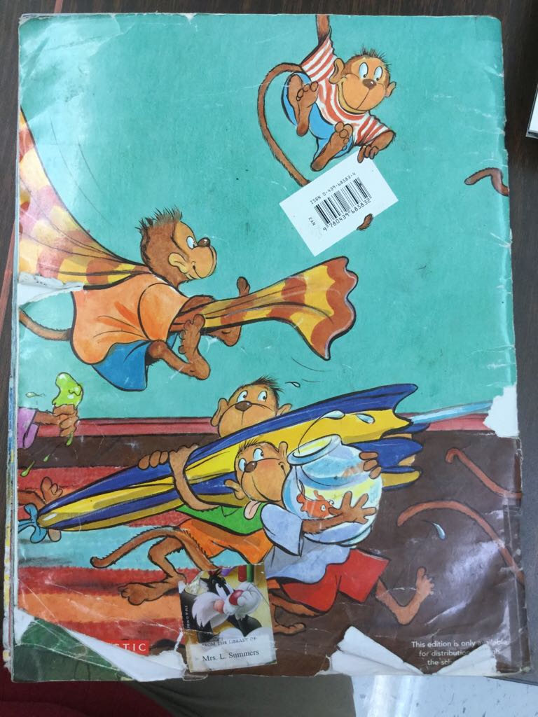 Naughty Little Monkeys - Jim Aylesworth (A Scholastic Press - Paperback) book collectible [Barcode 9780439685832] - Main Image 2