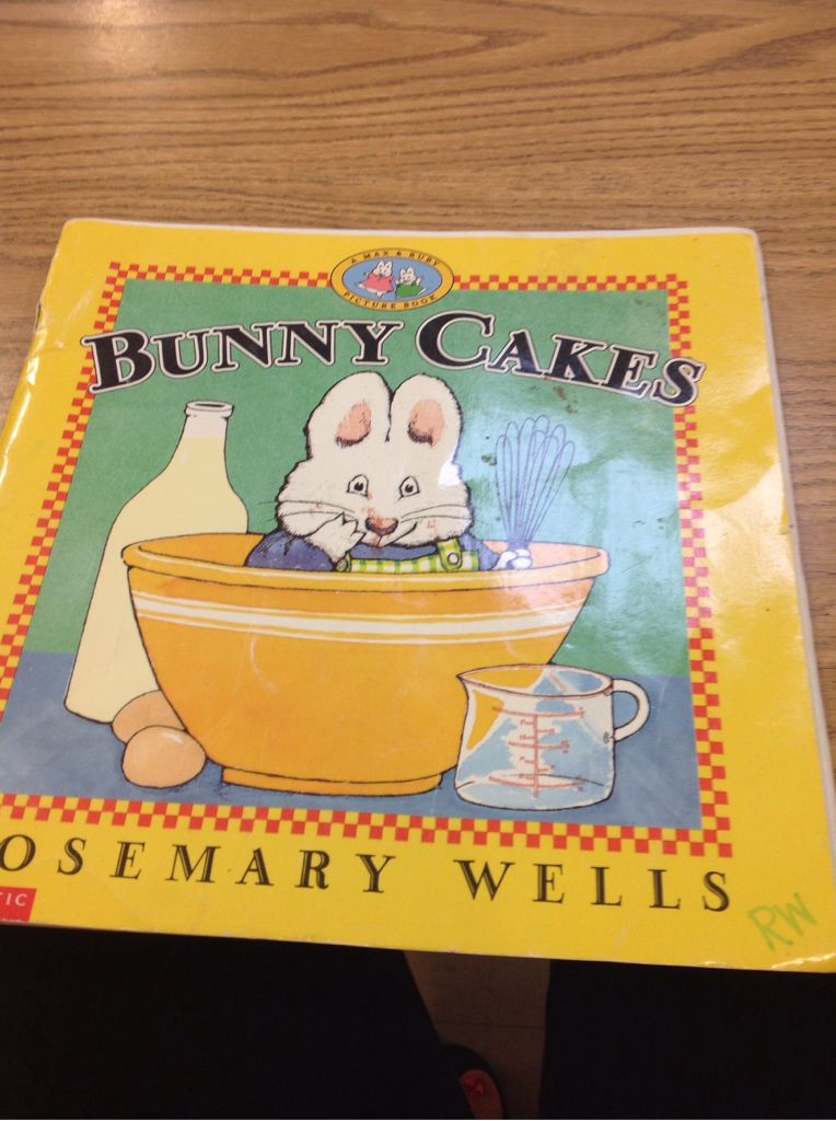 Bunny Cakes - Rosemary Wells book collectible [Barcode 9780590680684] - Main Image 1