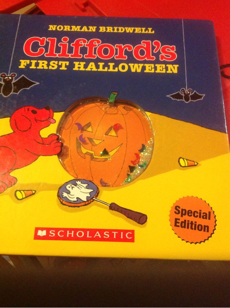 Clifford’s First Halloween