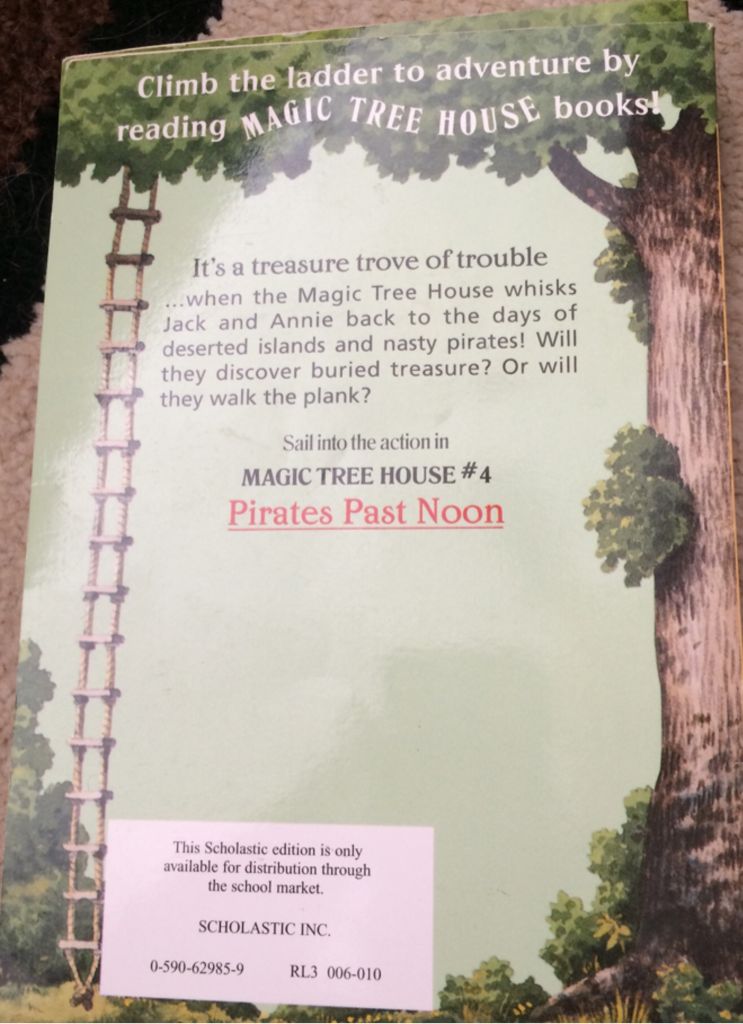 Magic Tree House #4: Pirates Past Noon - Mary Pope Osborne (Scholastic Inc. - Paperback) book collectible [Barcode 9780590629850] - Main Image 2