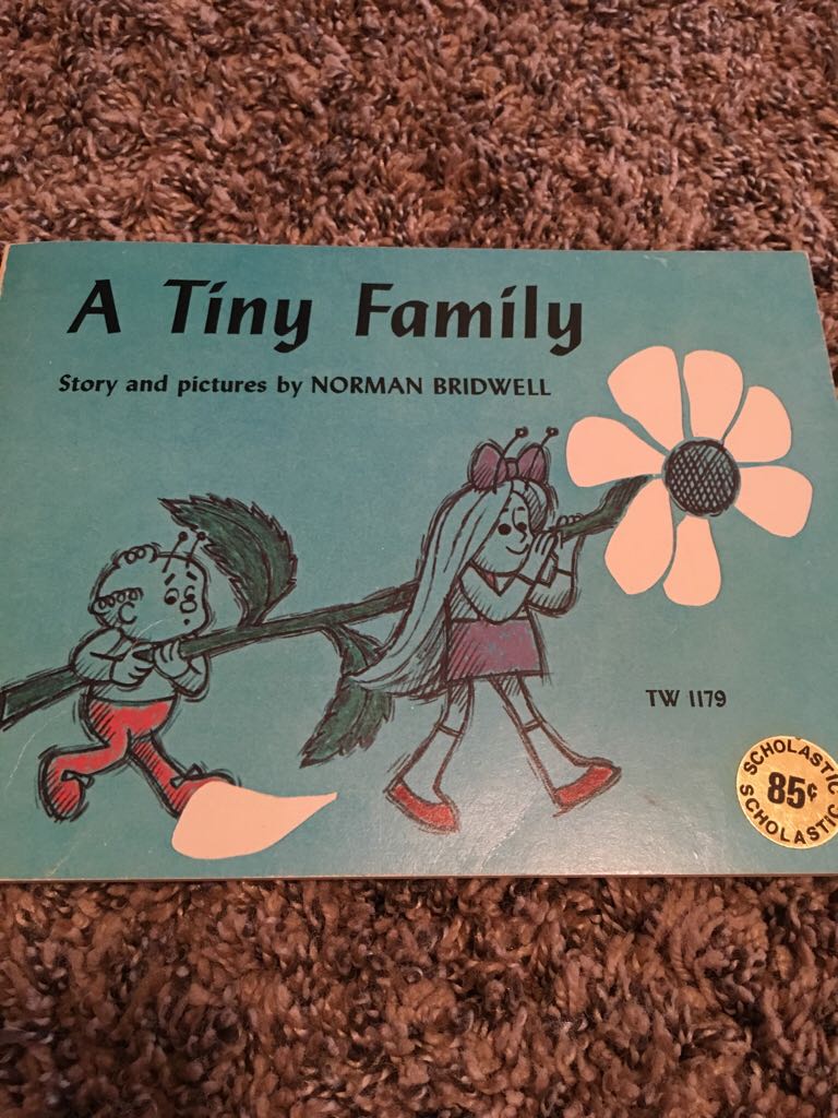 A Tiny Family - Norman Bridwell book collectible - Main Image 1