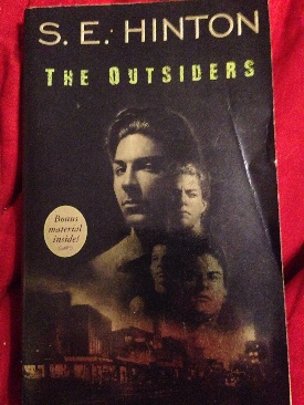 The Outsiders - S.E. Hinton (Speak - Paperback) book collectible [Barcode 9780140385724] - Main Image 1