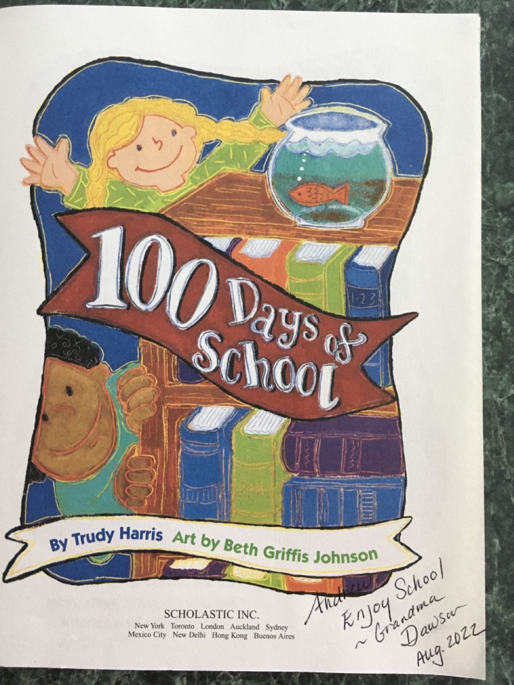 100 Days Of School - Trudy Harris (Scholastic, Inc. - Paperback) book collectible [Barcode 9780439381147] - Main Image 4