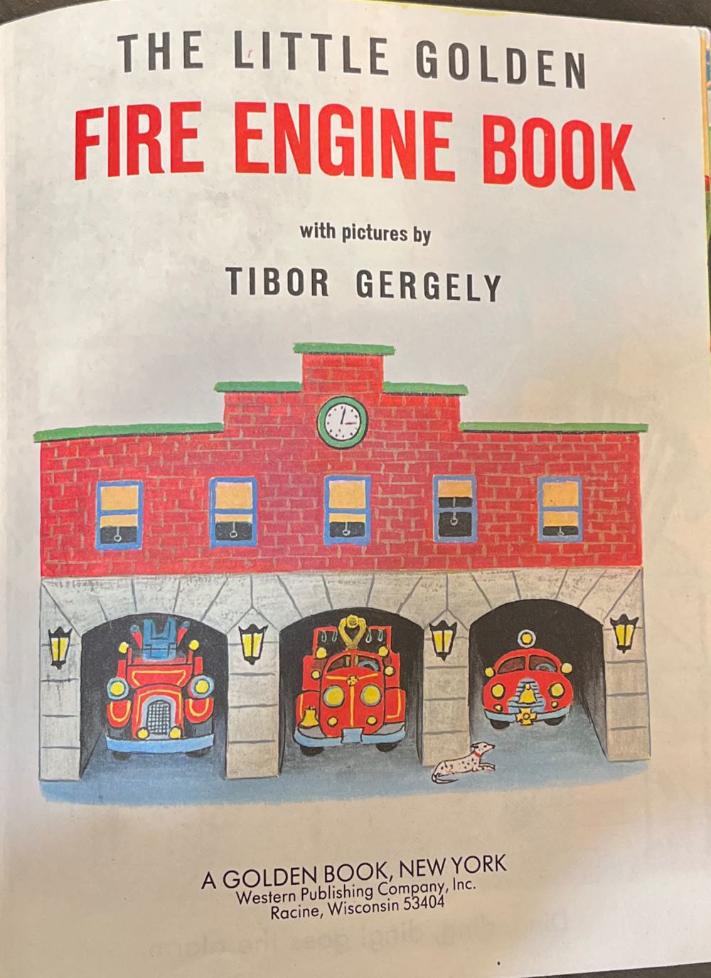 Fire Engines - Anne Rockwell (Golden Books - Hardcover) book collectible [Barcode 9780307020956] - Main Image 3
