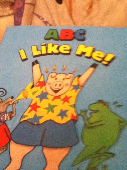ABC I Like Me - Nancy L. Carlson (Scholastic, Inc. - Paperback) book collectible [Barcode 9780590680363] - Main Image 1